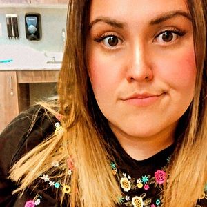 Meet your Posher, Jessica